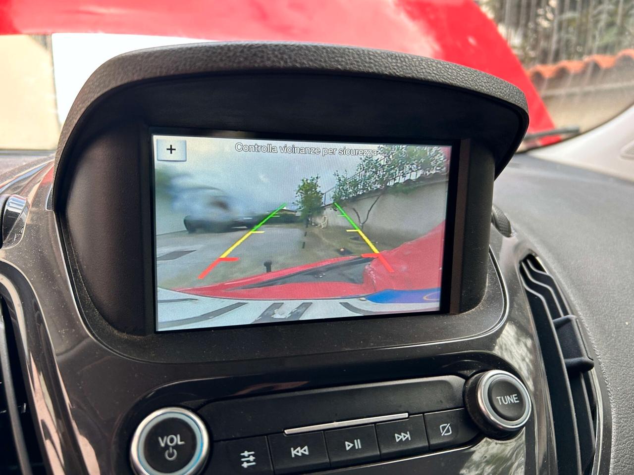 Ford Tourneo Courier 1.0 Benz 100CV - 2019 Incidentato