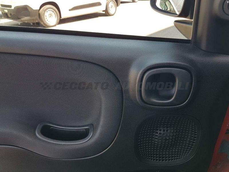 FIAT Panda Cross Panda 1.0 firefly hybrid Cross s&s 70cv 5p.ti