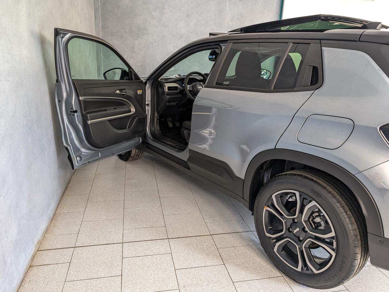 Jeep Avenger 1.2 Turbo 100cv Summit Freedom