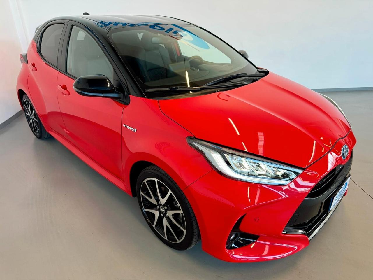 Toyota Yaris 1.5 Hybrid 5 porte Premiere