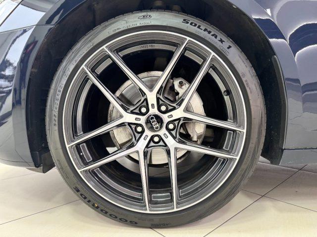 AUDI A6 Avant 40 2.0 TDI quattro ultra S tronic Business D