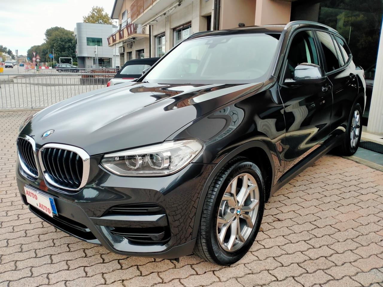 BMW X3 SDRIVE 18D G01 SPORT LEGA"19" / LED / VOL. M SPORT