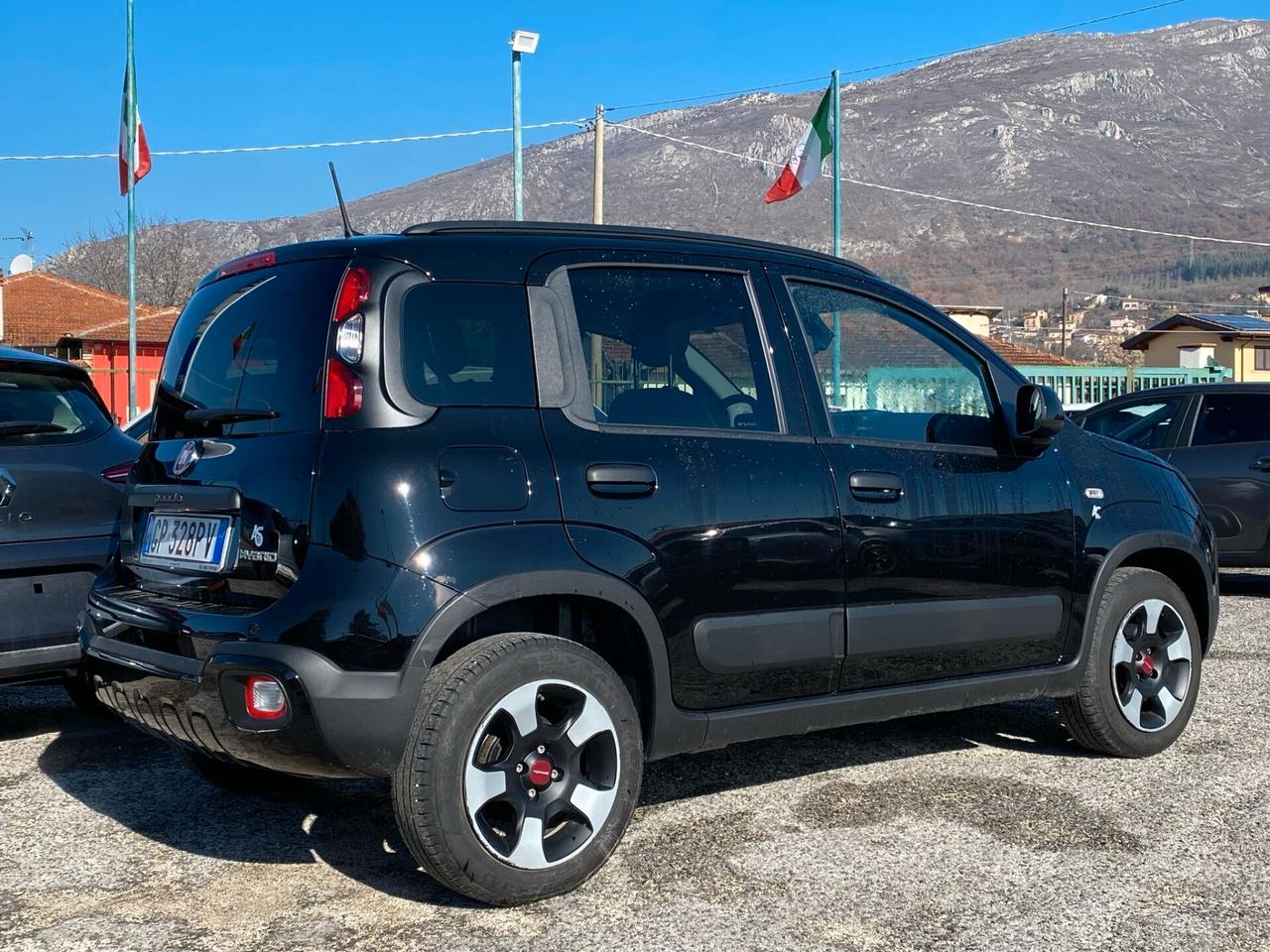 Fiat Panda 1.0 FireFly S&S Hybrid Modello Cross 09/2023