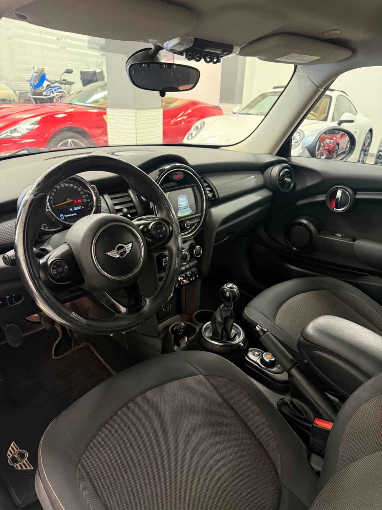 Mini 1.5 Cooper D Hype