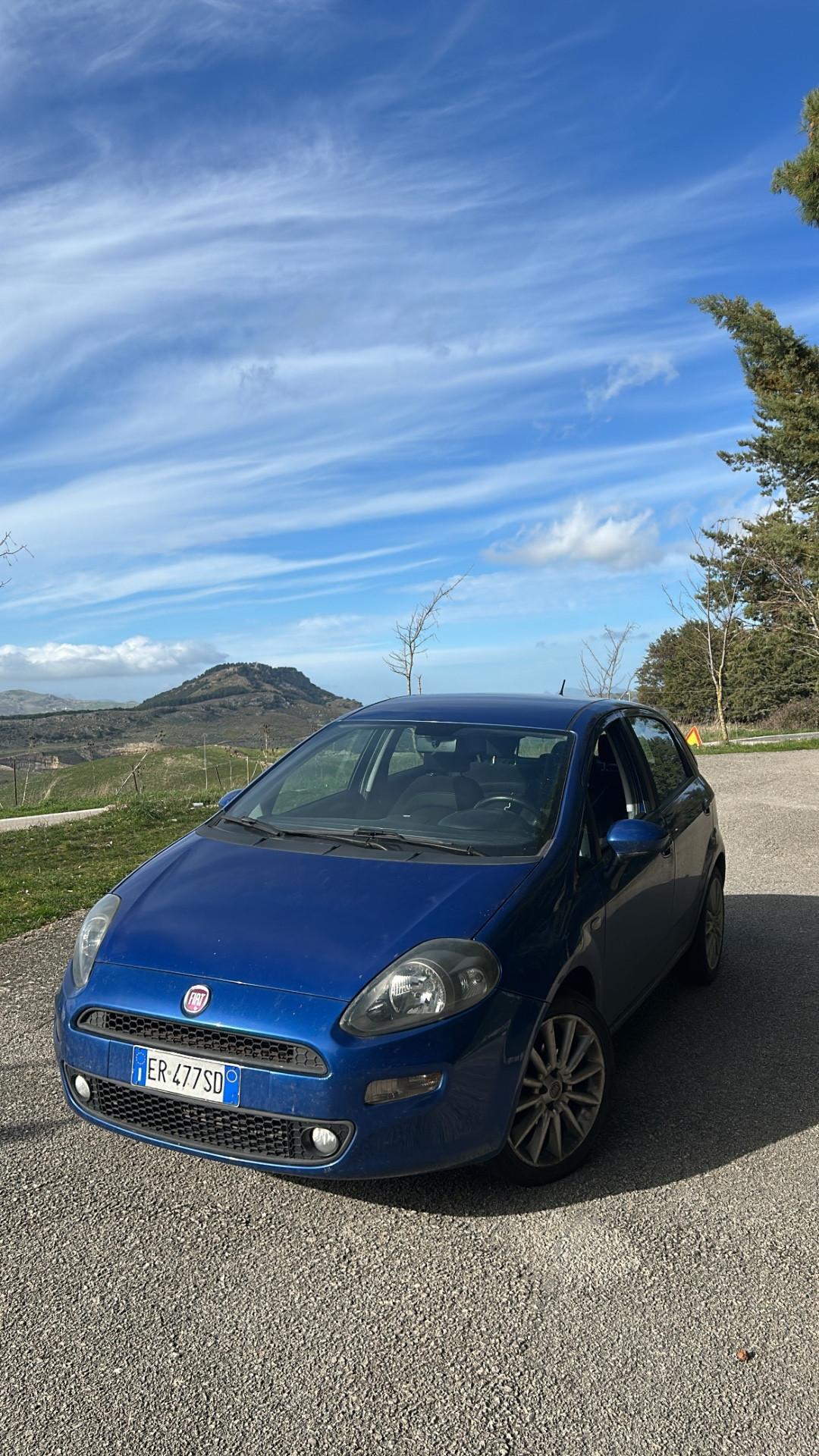 Fiat Punto 1.3 MJT II 75 CV 5 porte SPORT