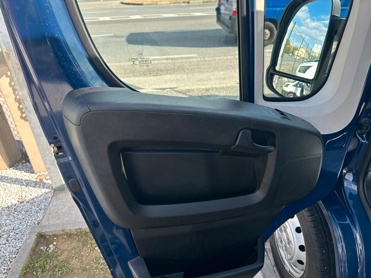 Fiat Ducato 33 2.3 MJT 140CV LH3