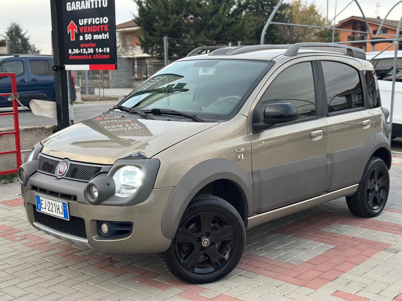 Fiat Panda 1.3 MJT 4x4 Cross GANCIO TRAINO