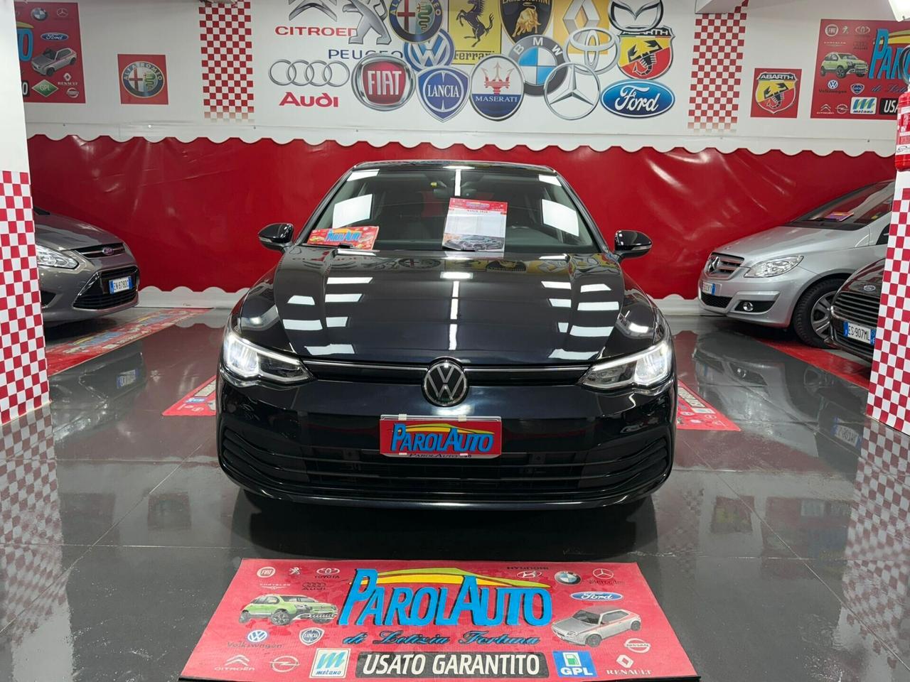 Volkswagen Golf 8 DSG 2.0 150cv BlueMotion - 2020