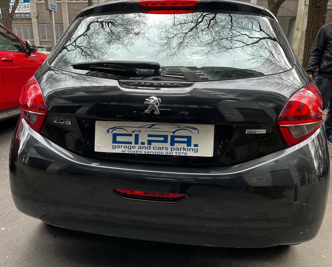 Peugeot 208 PureTech 82 5 porte Allure