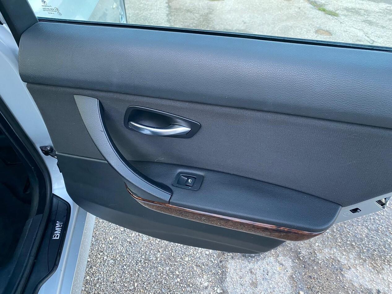 BMW Serie 3 320d Futura