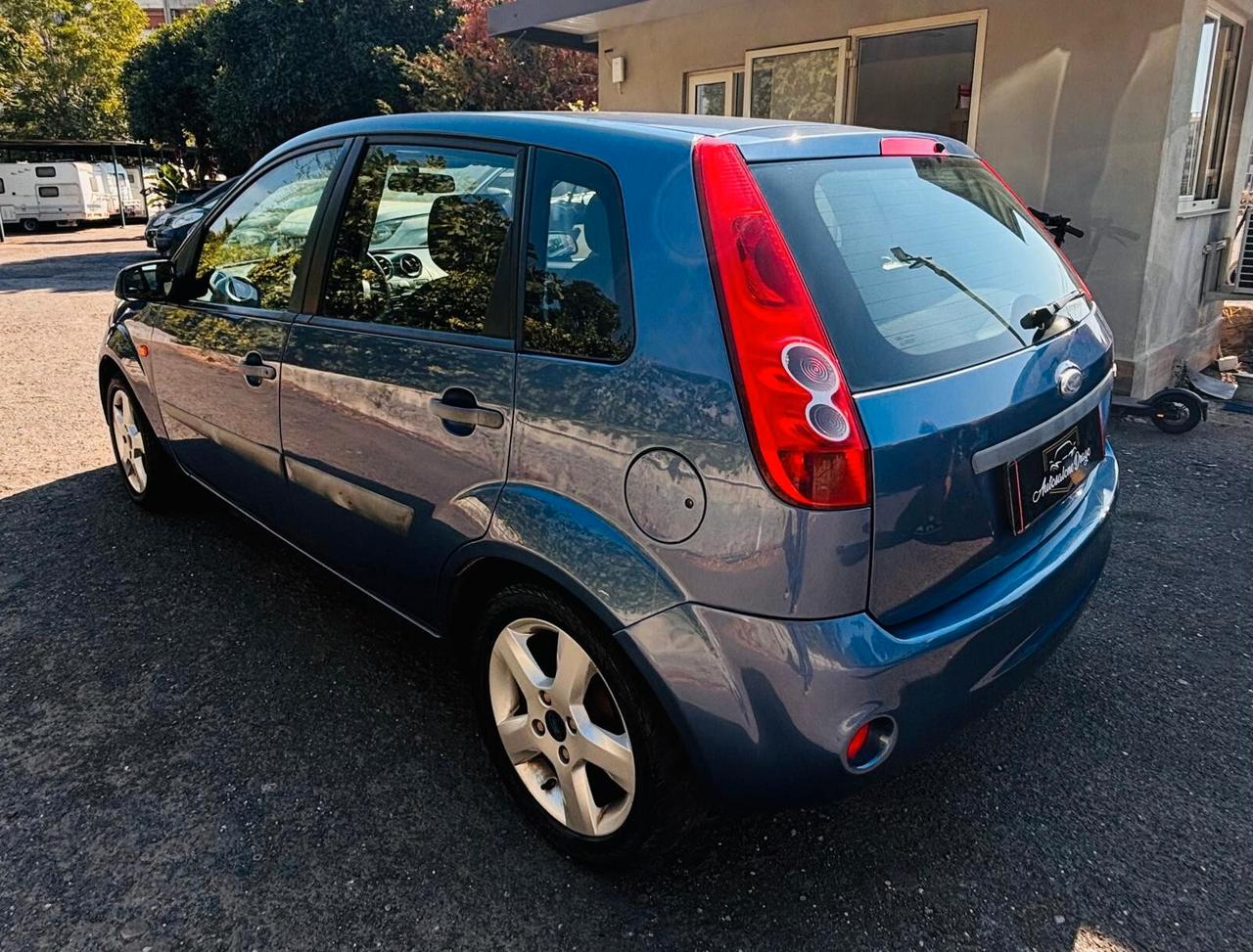 Ford Fiesta 1.4 TDCi 5p. Titanium
