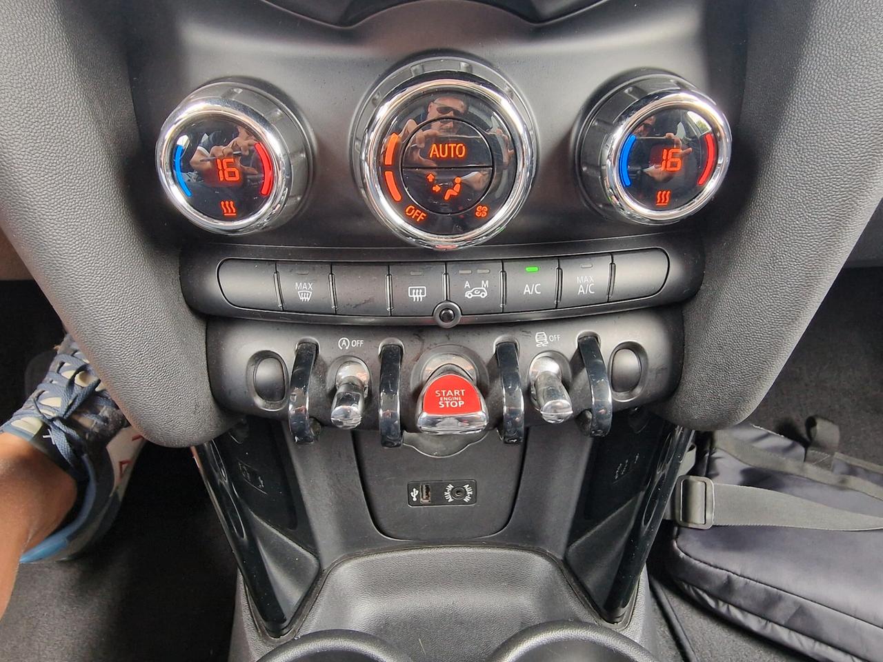 Mini 1.5 Cooper D cambio automatico