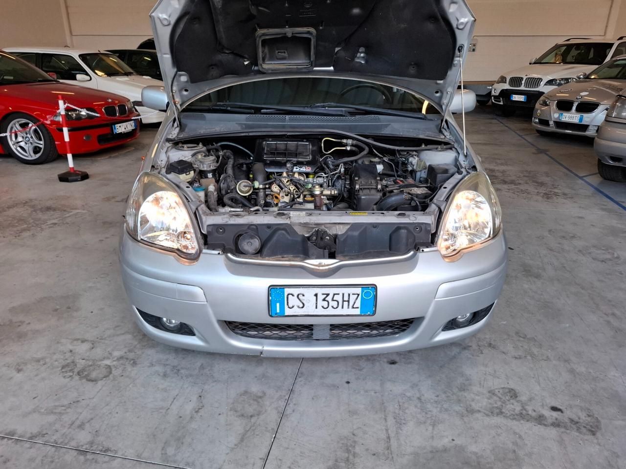 Toyota Yaris 1.4 tdi D-4D cat 5 porte Expo Clima