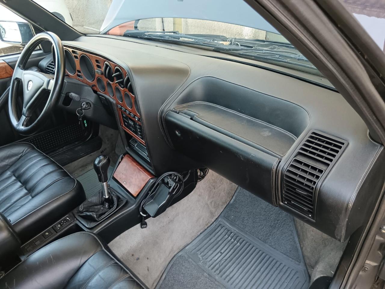 Lancia Thema 8.32 cat