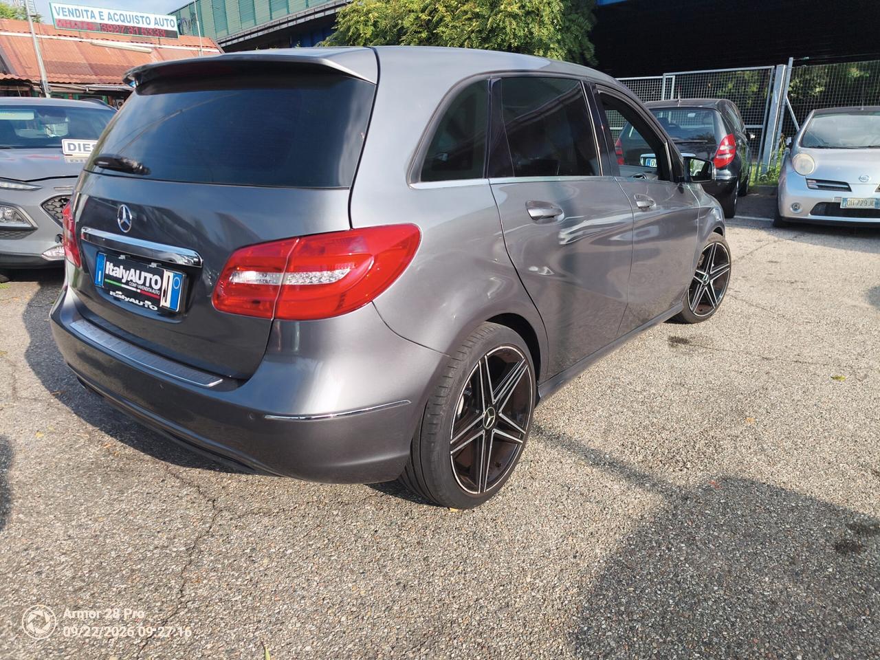 Mercedes-benz B 180 BlueEFFICIENCY Premium