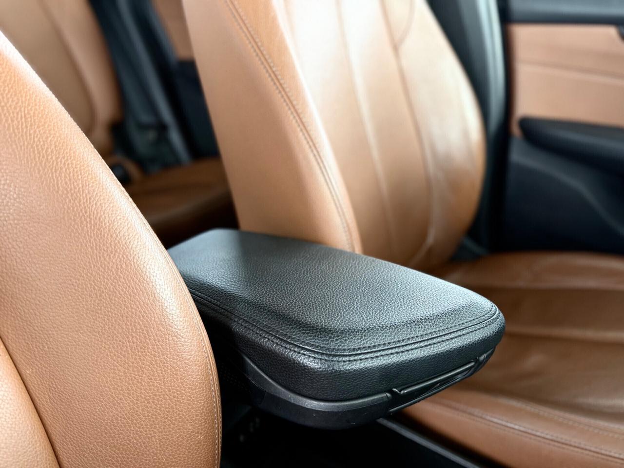 Bmw 216d Active Tourer Luxury *PELLE*FARI LED