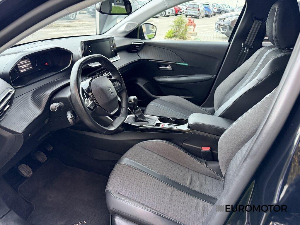 Peugeot 208 5 Porte 1.2 PureTech Allure Navi Pack