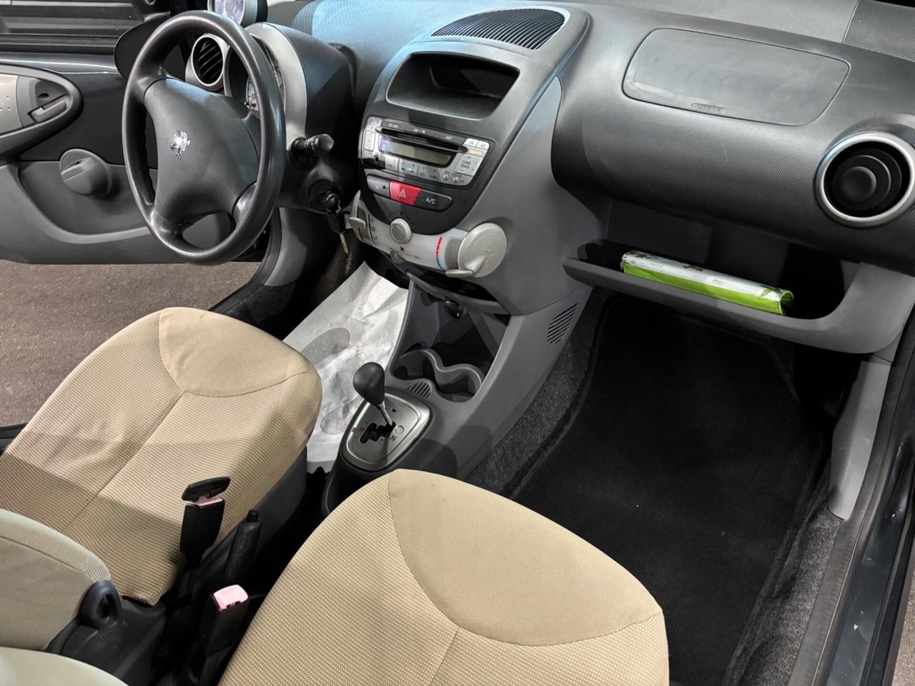 Peugeot 107 1.0 68CV 5p. AUTOMATICA