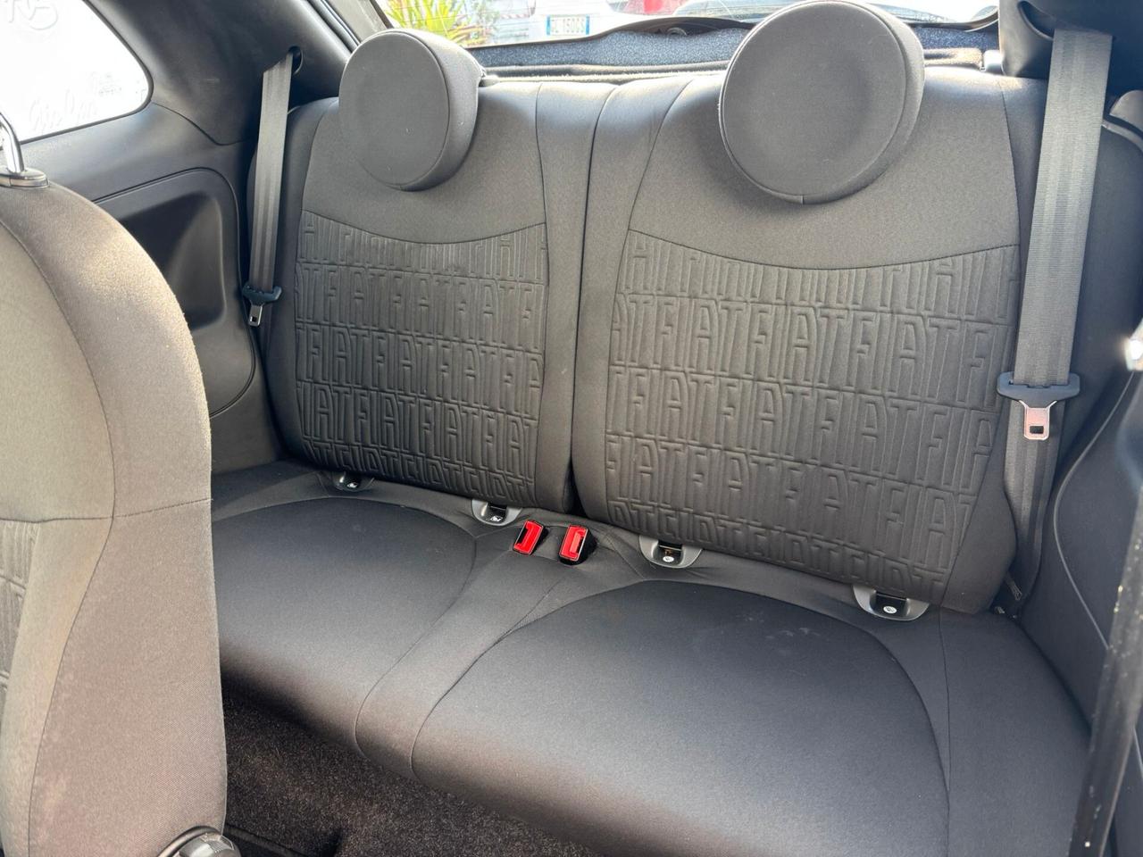 Fiat 500 1.0 70cv Hybrid Club CarPlay