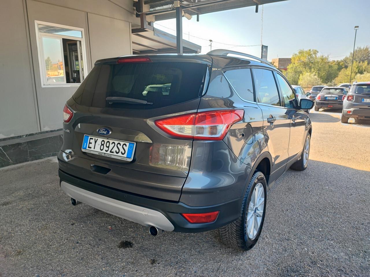 Ford Kuga 2.0 TDCI 120 CV S&S 2WD Titanium
