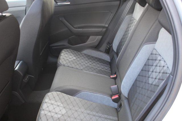 VOLKSWAGEN Taigo 1.0 TSI 115 CV R-Line-KM0 TETTO APRIBILE