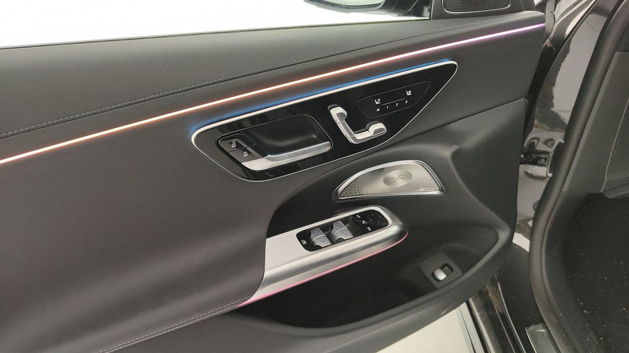 Mercedes-Benz E 300 de phev AMG Line Premium Plus 4matic auto