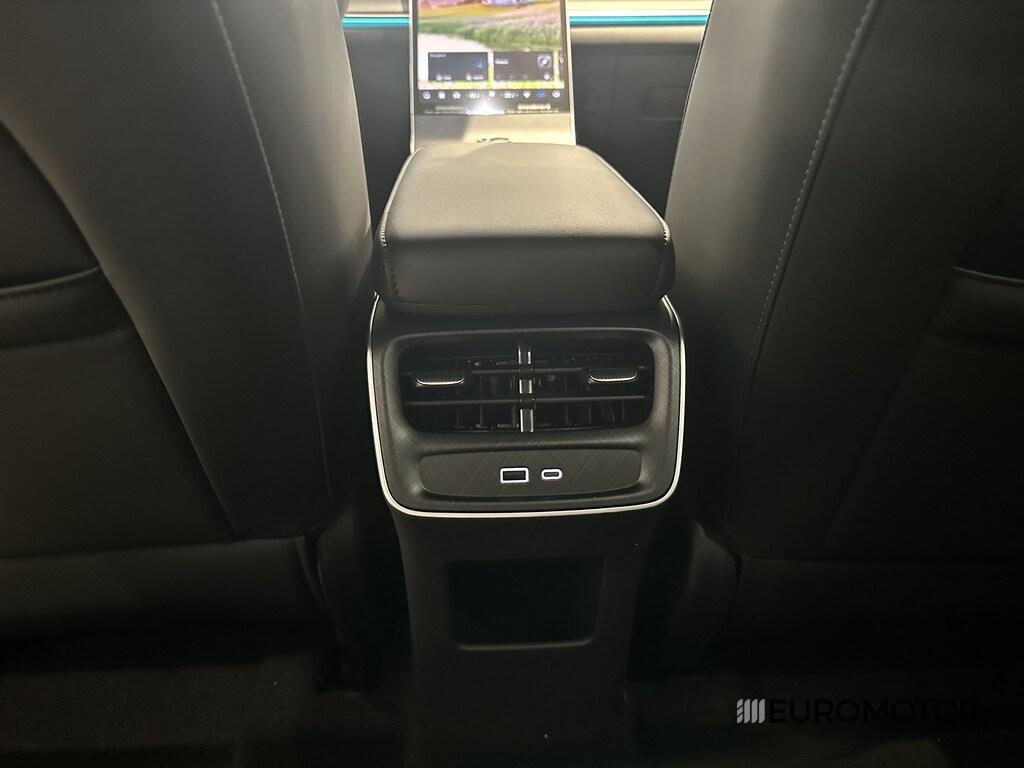 Lepas L8 1.5 TGDi Ibrido Plug-in Elegance DHT