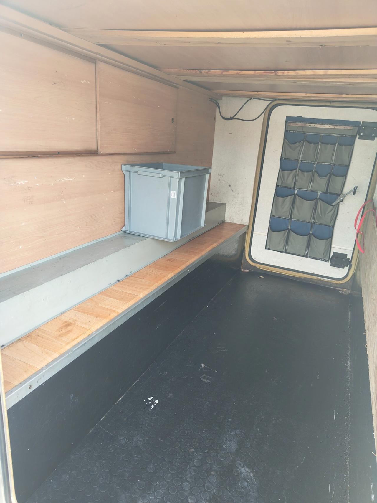 Elnagh Marlin 2004 Ford 2.4TD Gemellato – Garage Portamoto – Full Accessori