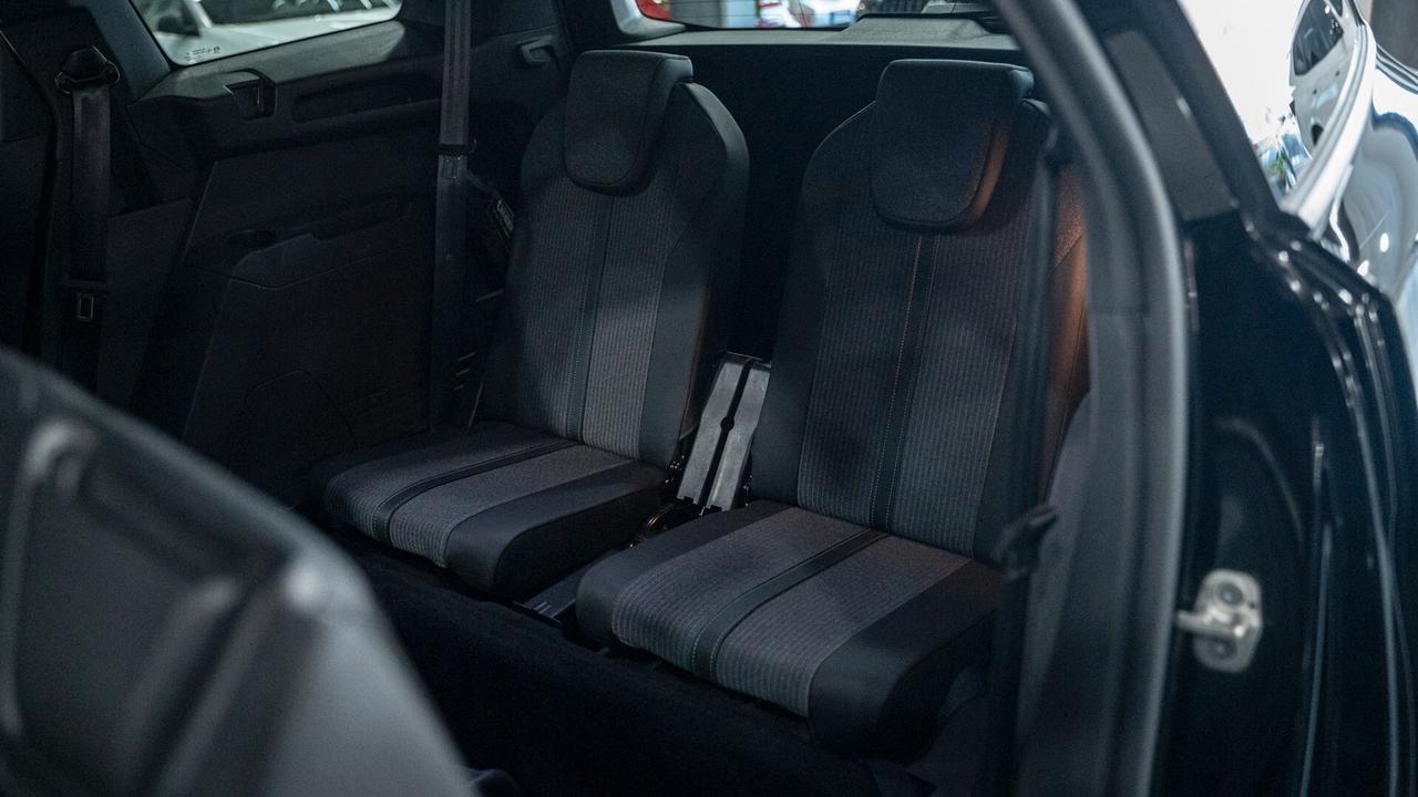 Peugeot 5008 1.5 BLUEHDI ALLURE PACK EAT8 7 POSTI S&S 131CV AUTO VIRTUAL FULL OPTIONAL