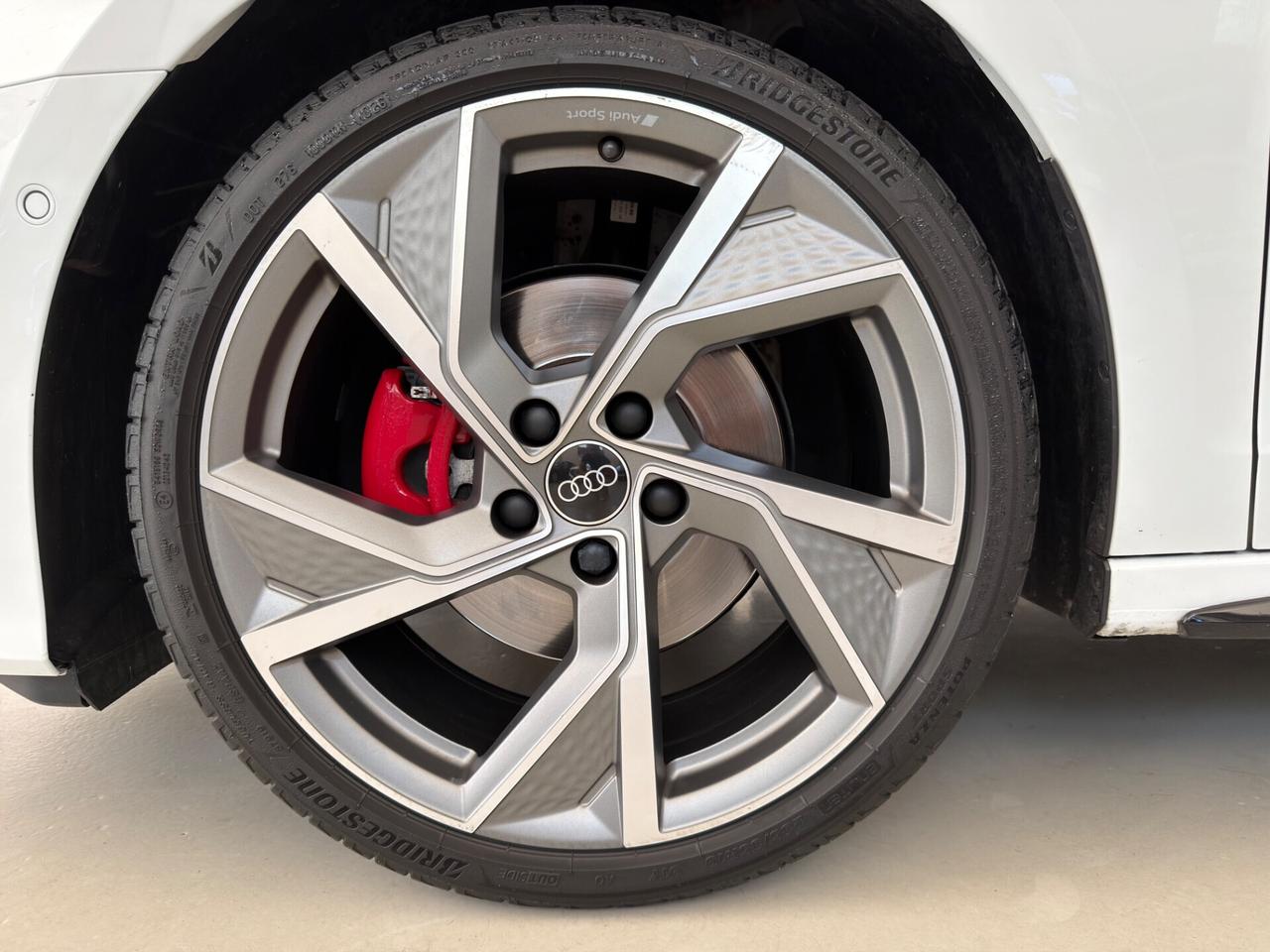 Audi A3 SPB 35 TDI S tronic line edition Identity Black