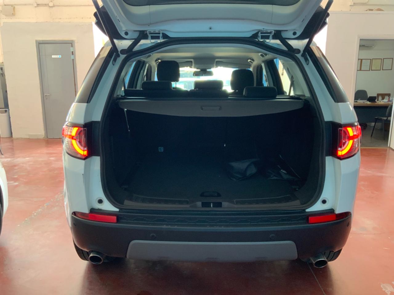 Land Rover Discovery Sport 2.0 TD4 150 CV Pure