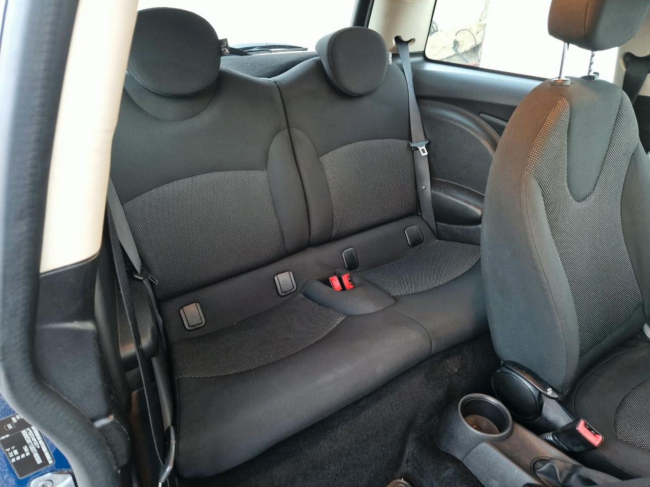 Mini 1.6 16V One D