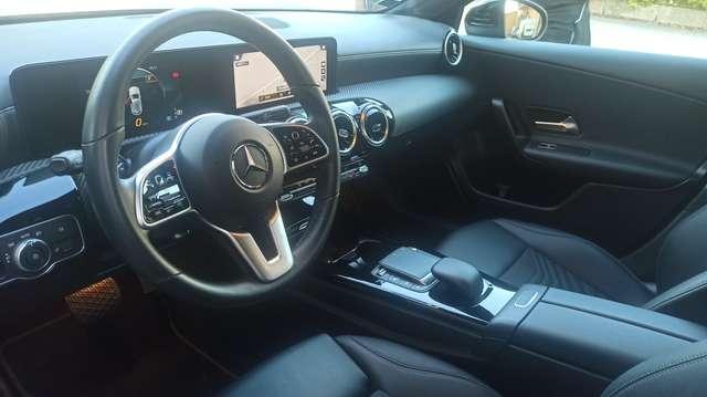Mercedes-Benz A 180 d 2.0 D 116 CV ** AUTOM.+NAVI+LED+RETROC.