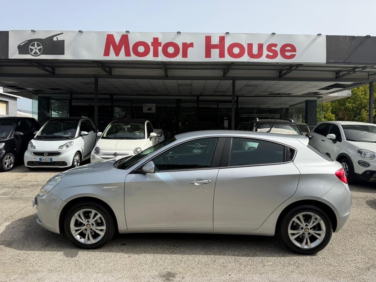 Alfa Romeo Giulietta 1.6 JTDm-2 105 CV Distinctive