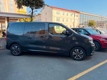 PEUGEOT Traveller 2.2 BlueHDi 180 EAT8 9 posti