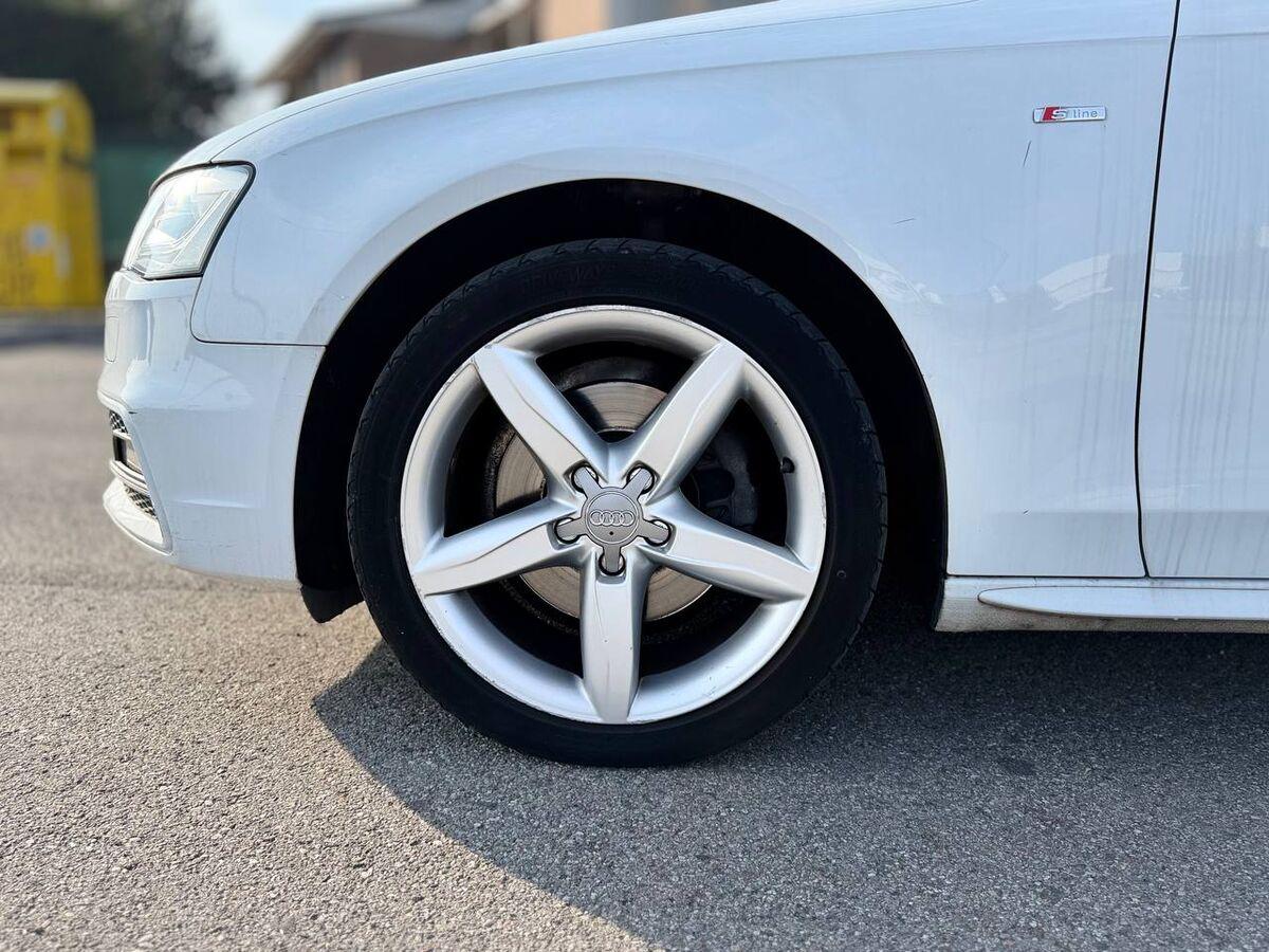 Audi A4 2.0 tdi Ambiente quattro 190cv s-tronic EURO 6 !
