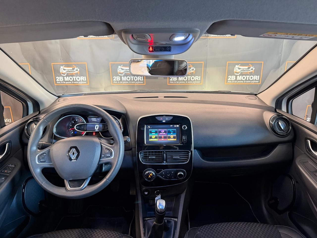 Renault Clio 90CV 5P MOSCHINO INTENS
