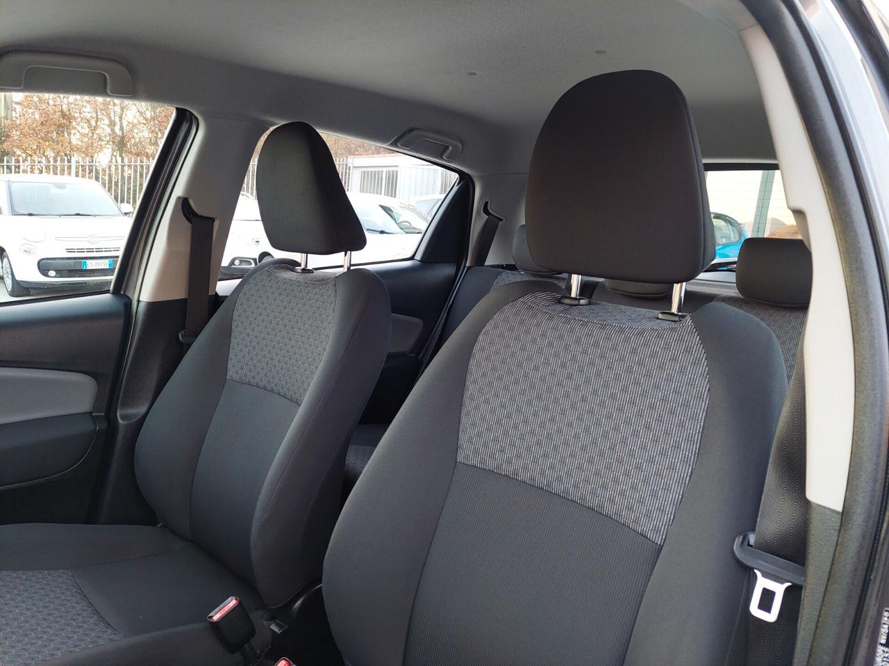 Toyota Yaris 1.0 5 porte 86.000KM