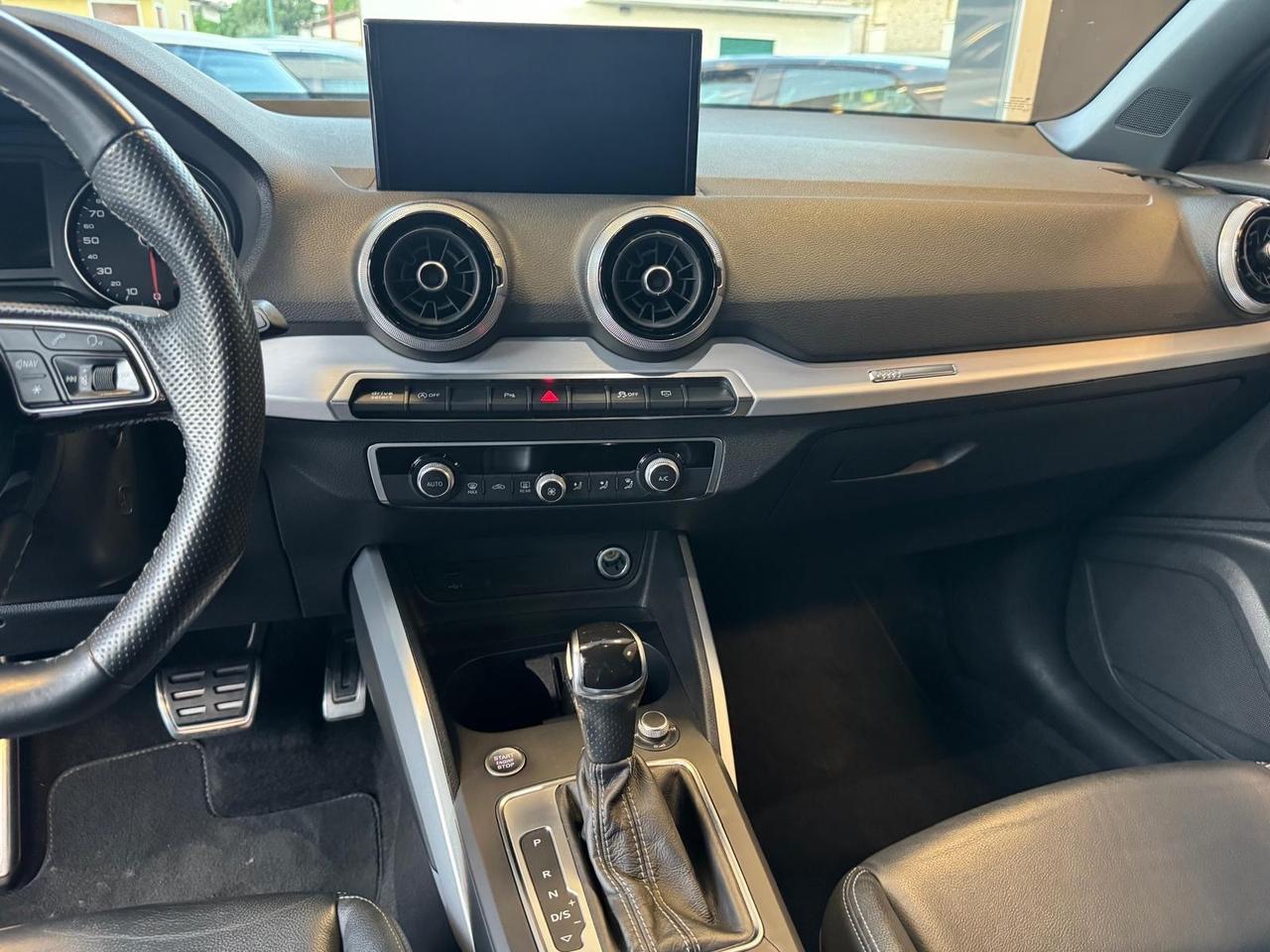 Audi Q2 35 TFSI S tronic line Edition
