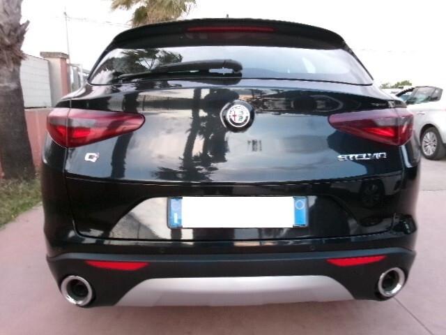 Alfa Romeo Stelvio 2.2 Turbodiesel 210 CV AT8 Q4 Executive