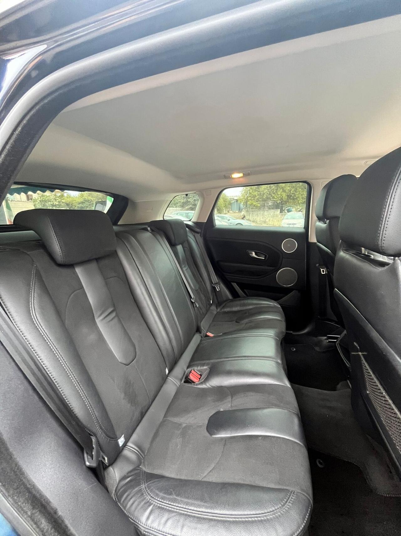 Land Rover Range Evoque 2.2 TD4 5p. British Edition Dynamic