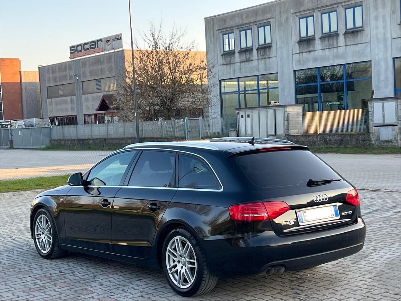 Audi A4 Avant 2.0 TDI 143CV F.AP.