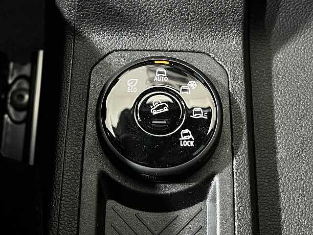 Dacia Duster Tce 130 CV MHEV 4x4 Expression KM ZERO