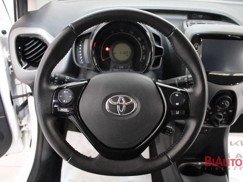 Toyota Aygo Aygo 5p 1.0 x-play 72cv