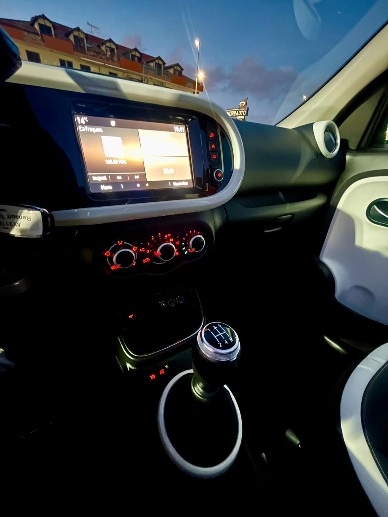 Renault Twingo SCe 65 CV Intens