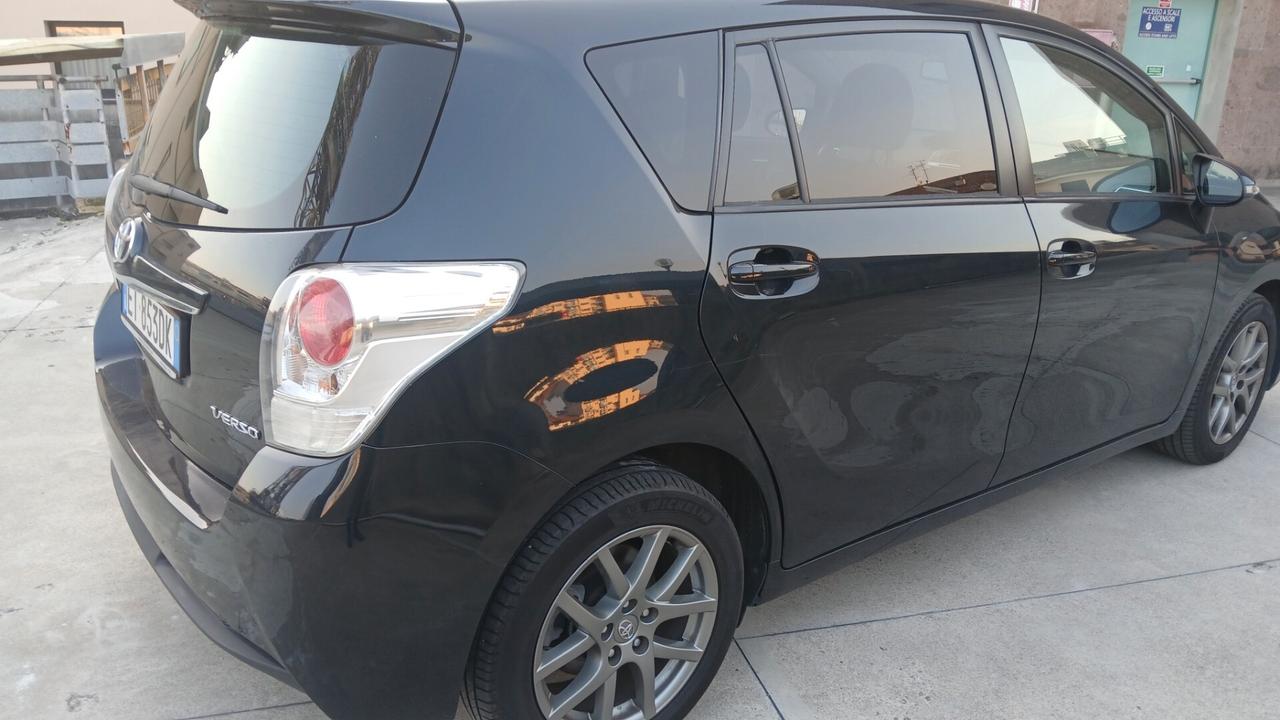 Toyota Verso 1.6 Active 7 posti
