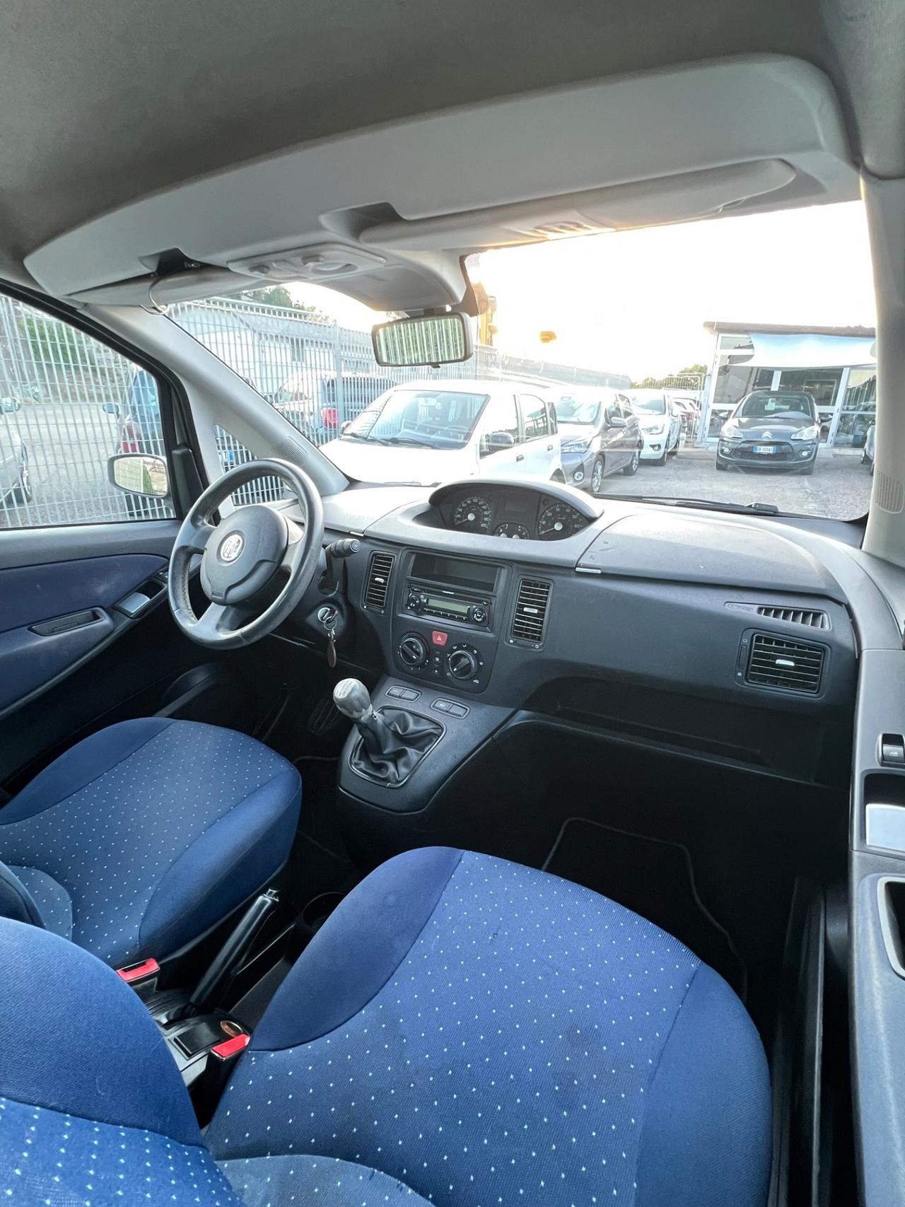 Fiat Idea 1.3 Multijet 16V 70 CV BlackEnergy