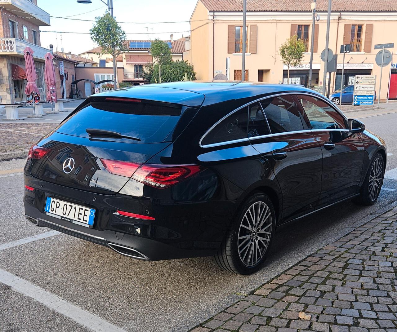 Mercedes-benz CLA 180 d Automatic Shooting Brake Sport