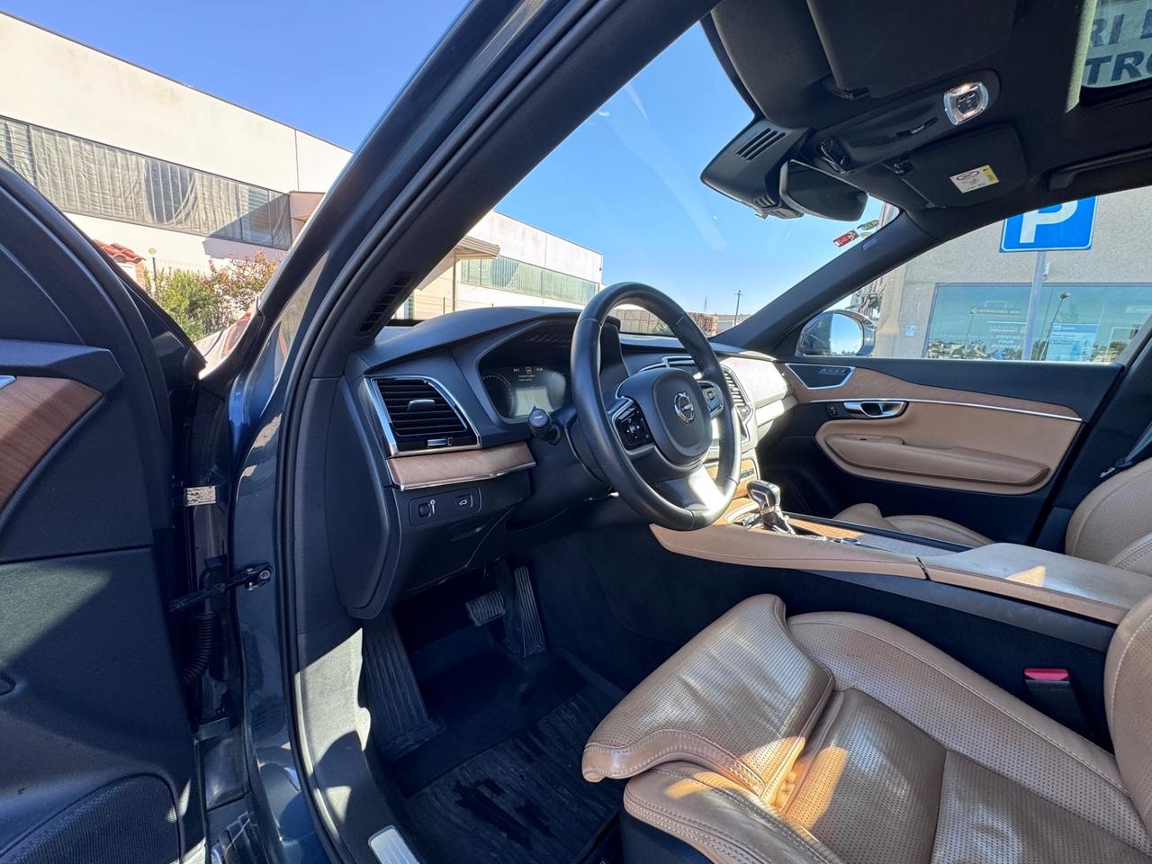 Volvo XC 90 XC90 D5 AWD Geartronic Inscription