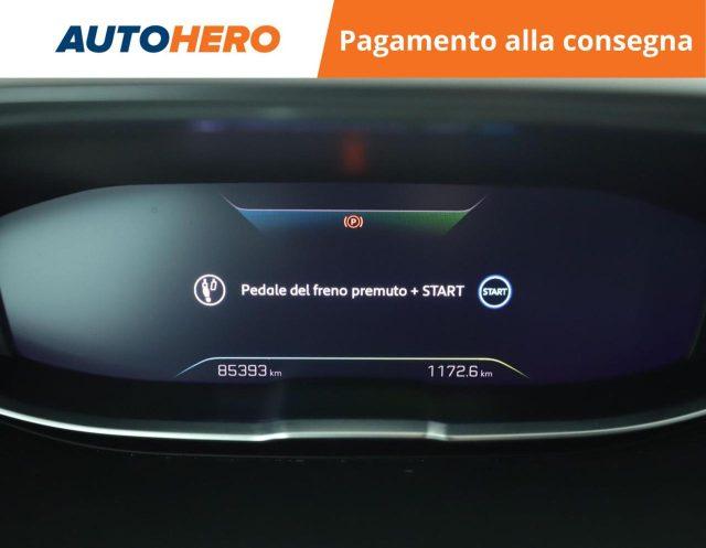 PEUGEOT 3008 Hybrid 180 e-EAT8 Allure Pack